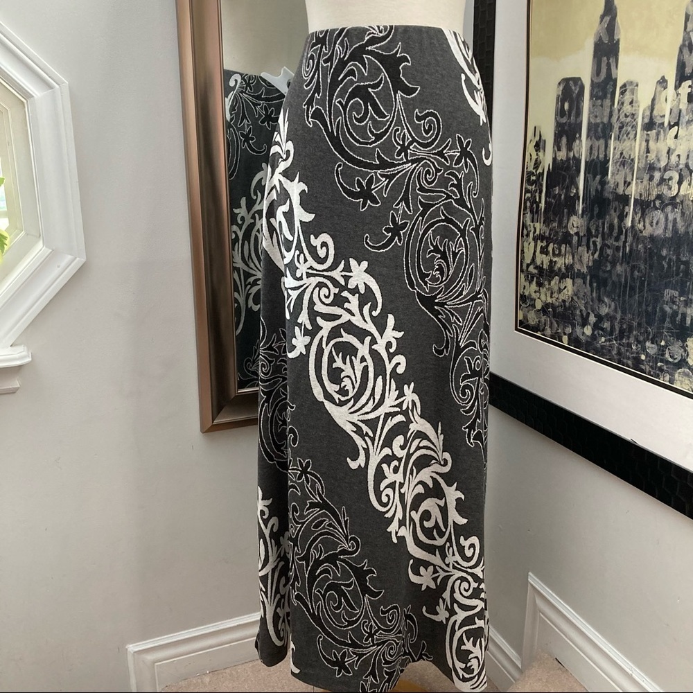Beautiful ICE black, white and grey maxi skirt size XL.